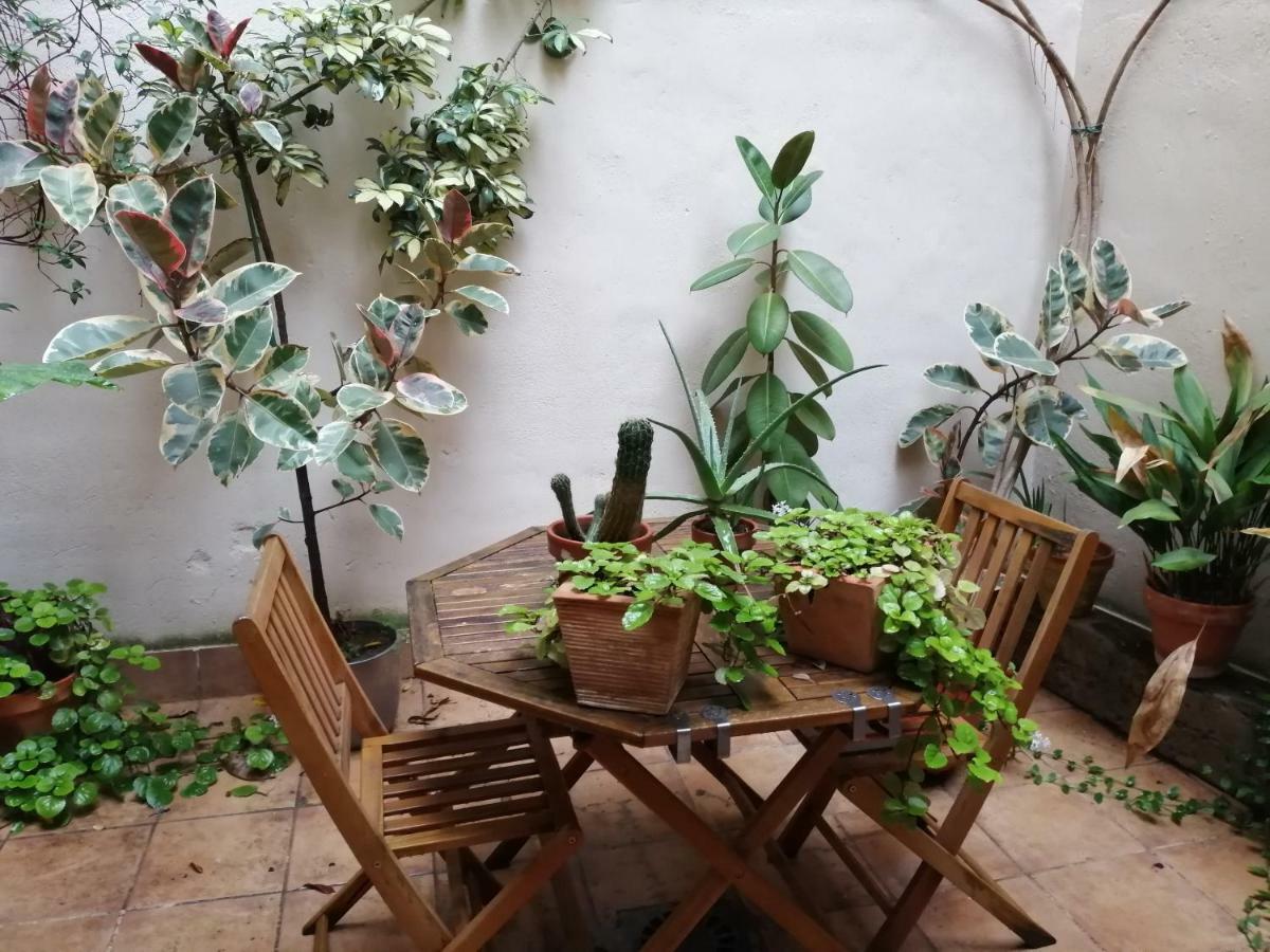 Apartamento Teatro Del Mercado Lägenhet Zaragoza Exteriör bild