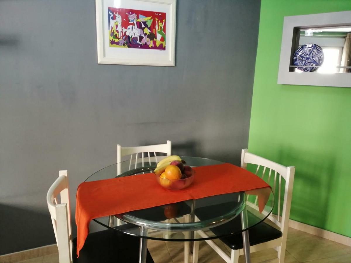 Apartamento Teatro Del Mercado Lägenhet Zaragoza Exteriör bild