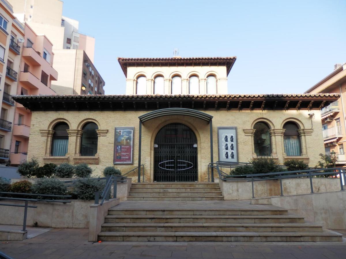 Apartamento Teatro Del Mercado Lägenhet Zaragoza Exteriör bild
