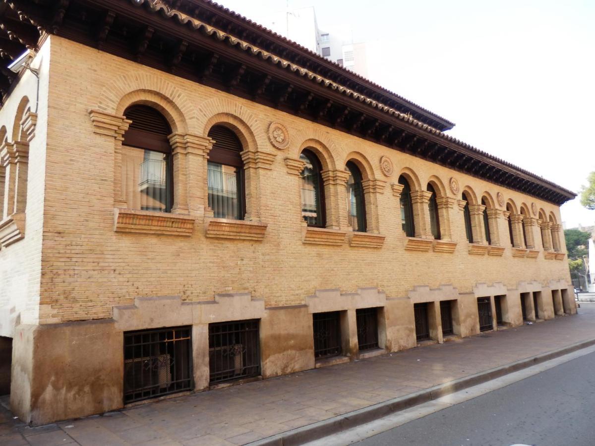 Apartamento Teatro Del Mercado Lägenhet Zaragoza Exteriör bild